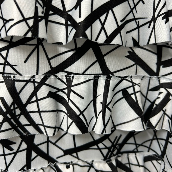 Women’s Dress Size Small - Picture 5 of 9